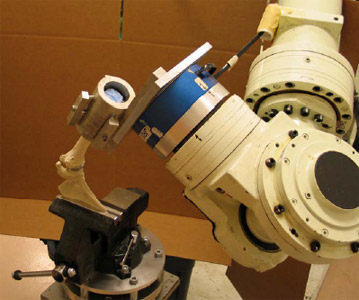 Figure 16 Contact validation setup with robotic manipulation device.